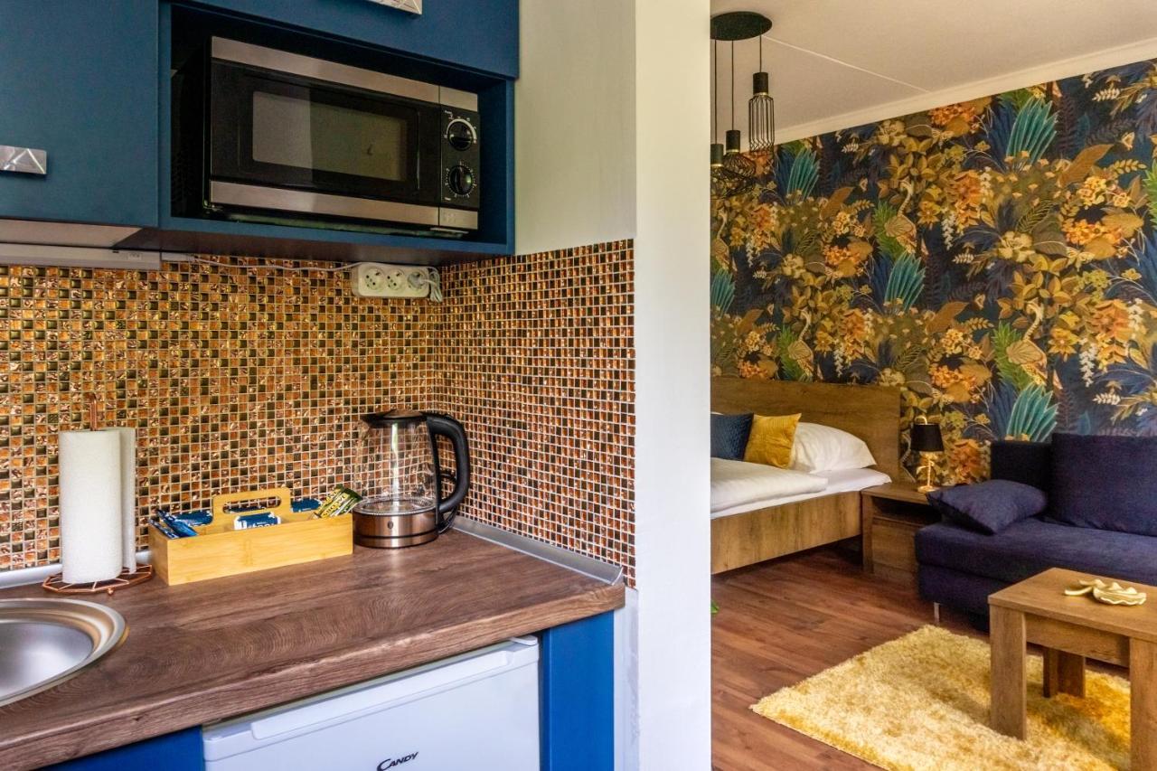 Secret Garden Apartman Μίσκολτς Εξωτερικό φωτογραφία