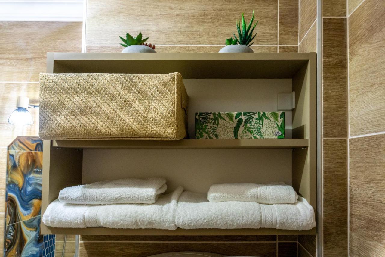 Secret Garden Apartman Μίσκολτς Εξωτερικό φωτογραφία